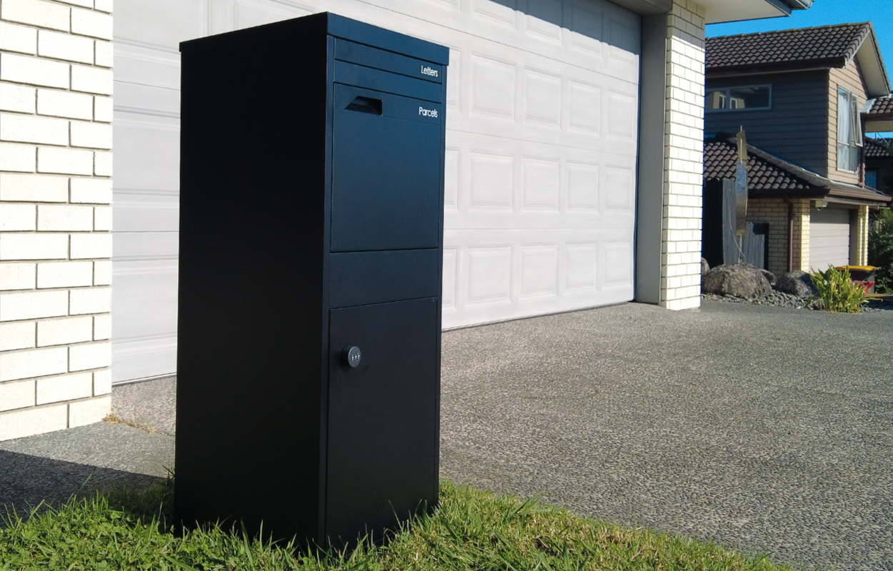 Modern Black Mailboxes in NZ